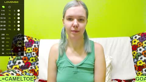 Snapshot of ultra_meow chatting on January 26, 7:20 pm Roxy online show from January 26, 7:20 pm