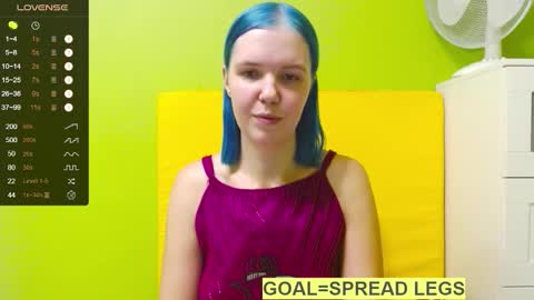 Snapshot of ultra_meow chatting on October 3, 7:44 pm Roxy online show from October 3, 7:44 pm