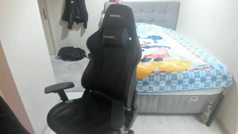 hi im mike tyson -  online show from February 2, 7:46 pm