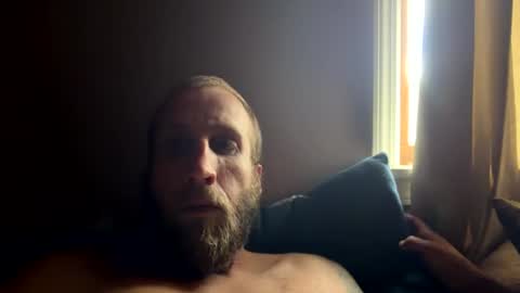 umad742425 online show from August 2, 9:05 pm