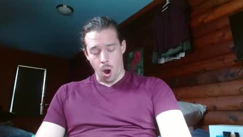 Snapshot of umphreak42 chatting on February 27, 4:43 pm Andrew online show from February 27, 4:43 pm