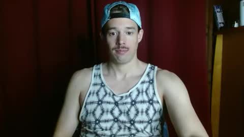 Snapshot of umphreak42 chatting on January 28, 11:28 pm Andrew online show from January 28, 11:28 pm