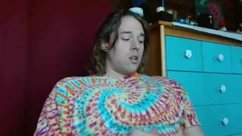 Snapshot of umphreak42 chatting on January 1, 7:32 pm Andrew online show from January 1, 7:32 pm