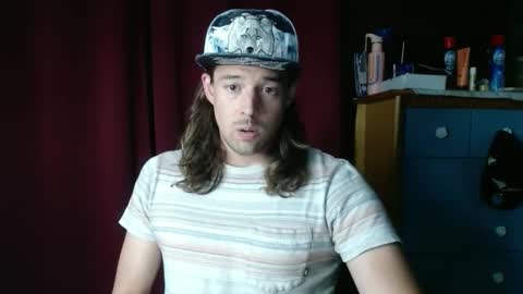 Snapshot of umphreak42 chatting on September 28, 6:50 pm Andrew online show from September 28, 6:50 pm