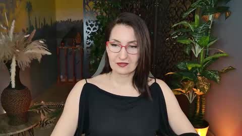 UnaTera online show from January 17, 9:30 am