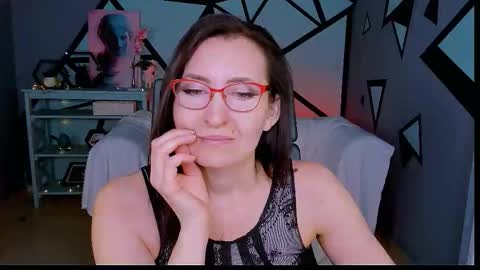 UnaTera online show from February 9, 9:13 am