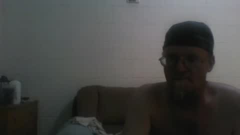 unclemuff online show from November 29, 11:56 pm