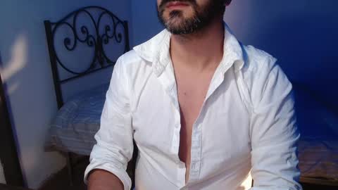 Giov online show from June 1, 8:21 pm