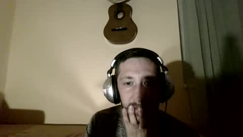 underguy19 online show from April 21, 9:11 pm