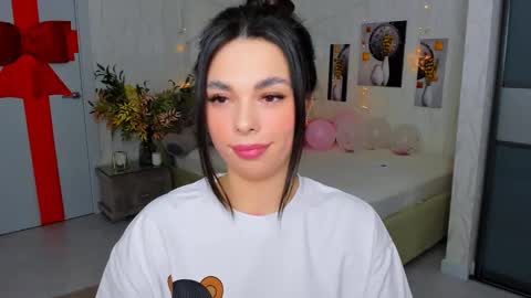 Patricia online show from February 25, 11:48 pm