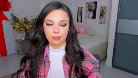 Patricia online show from February 23, 8:11 pm