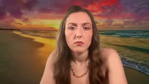 Lola Moonstone online show from July 8, 2:31 pm