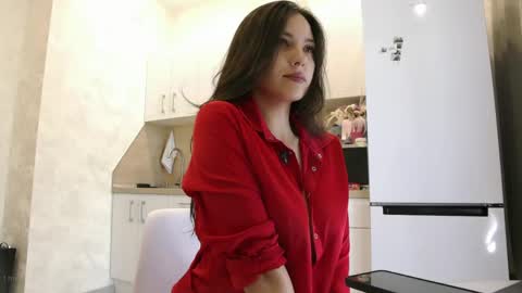 uninvited_raccoon online show from June 3, 2:03 am