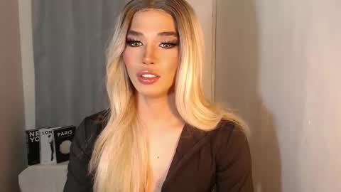 Miss Andrea online show from September 11, 1:01 pm