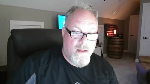 up2later online show from September 21, 5:33 am