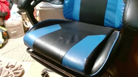 uprailfan1986 online show from October 22, 7:15 pm