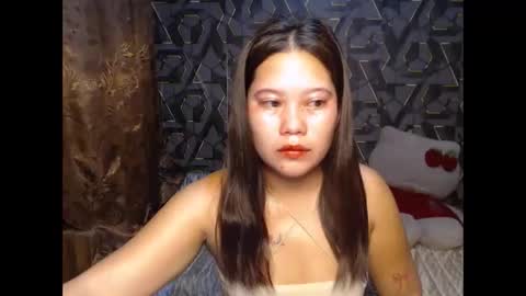 ur_prettychelsie18 online show from May 30, 7:01 pm