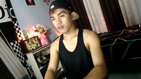ur_shan21 online show from June 25, 7:24 am