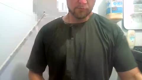 ur_zaddy4now online show from April 25, 6:27 pm