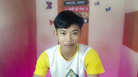 urasian_jomarie online show from September 19, 10:13 pm