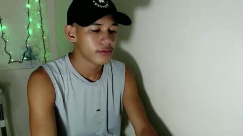 urdreamboy_clarin online show from November 27, 7:32 pm