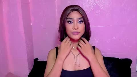 Snapshot of urfavblackbarbie chatting on September 13, 6:10 pm PATRICIA online show from September 13, 6:10 pm