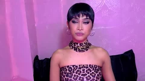 Snapshot of urfavblackbarbie chatting on September 9, 6:41 pm PATRICIA online show from September 9, 6:41 pm