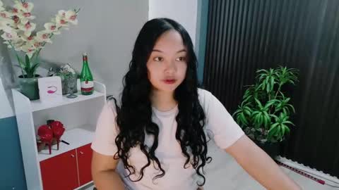 Scarlet online show from February 4, 2:37 am