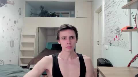 urgoddessboy online show from June 12, 7:57 pm