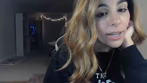 Snapshot of urgoddessmarla chatting on October 9, 3:12 am Goddess Marla online show from October 9, 3:12 am