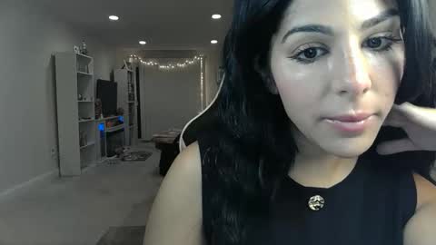 Snapshot of urgoddessmarla chatting on October 25, 2:56 am Goddess Marla online show from October 25, 2:56 am