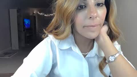 Snapshot of urgoddessmarla chatting on October 7, 1:56 am Goddess Marla online show from October 7, 1:56 am