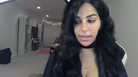 Snapshot of urgoddessmarla chatting on September 16, 1:29 am Goddess Marla online show from September 16, 1:29 am