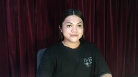 urhottie_bella online show from March 27, 5:24 am