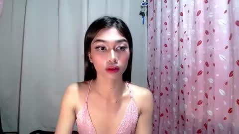 urloverjasmine_xx online show from March 15, 8:34 pm