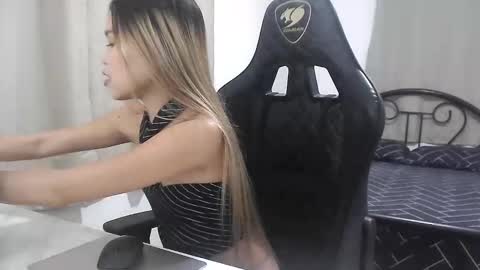 Shantal online show from November 8, 10:29 am