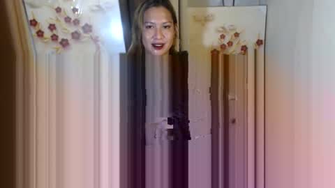 Snapshot of urshantal_pinay25 chatting on September 20, 2:03 am urshantal_pinay25 online show from September 20, 2:03 am