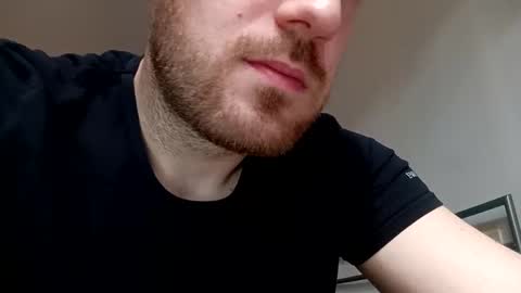 ursweetdreamx online show from May 13, 7:40 am
