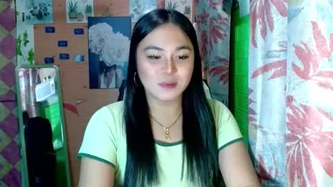 YOURGIRLCAMILLA online show from February 24, 1:25 pm