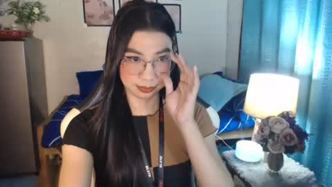 Ashley Kate Mateo Gray online show from January 28, 11:28 am