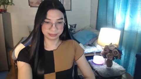 Ashley Kate Mateo Gray online show from March 3, 1:34 pm