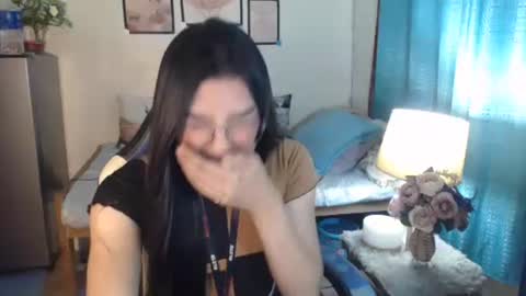 Ashley Kate Mateo Gray online show from February 19, 2:11 pm