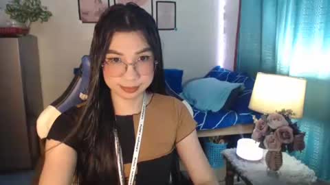 Ashley Kate Mateo Gray online show from January 8, 10:26 am