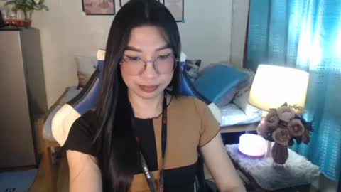 Ashley Kate Mateo Gray online show from February 20, 10:48 am