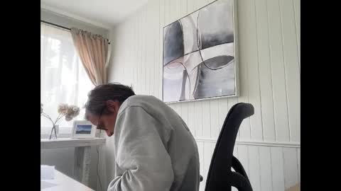 P online show from March 4, 8:05 pm