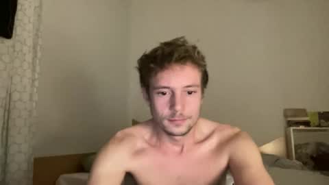 used24 online show from February 6, 11:58 pm