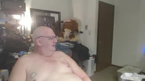 Eric online show from February 7, 12:30 pm