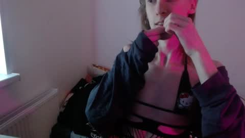 Excuse me online show from February 1, 6:32 am