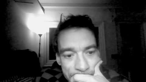 uthonn online show from February 3, 6:12 pm