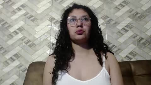 Vainilla online show from December 3, 2:12 am